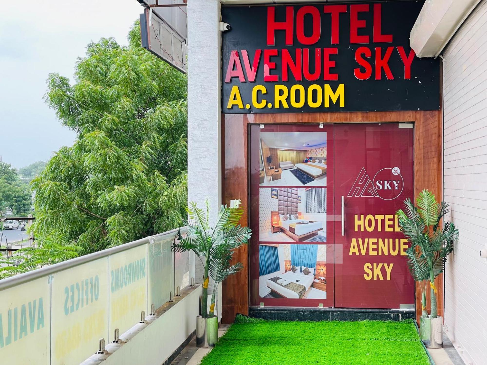 Hotel Avenue Sky アーメダバード エクステリア 写真